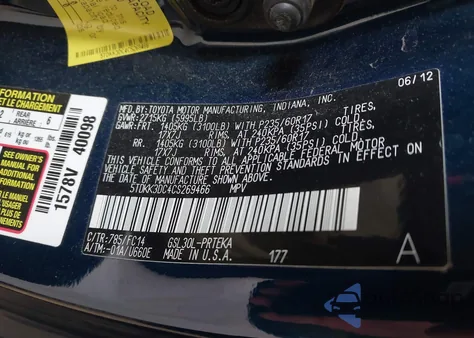 2012 Toyota Sienna Le V6 8 Passenger z USA, uszkodzony, nr VIN 5TDKK3DC4CS269466